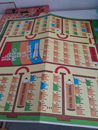 Juego El Primero de la Clase 2000 Preguntas