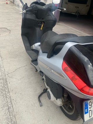 Piaggio X8 200cc Plata