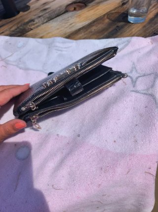 Cartera Guess Negra Cocodrilo