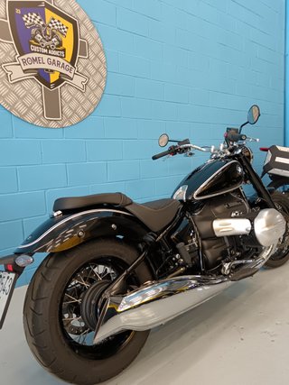 BMW R18