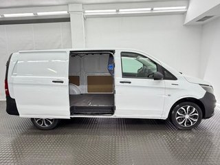 Mercedes Vito 111 e-VITO 85KW (116cv). FURGON LARGO 41kw/h