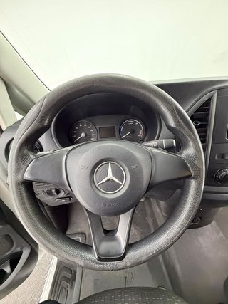 Mercedes Vito 111 e-VITO 85KW (116cv). FURGON LARGO 41kw/h