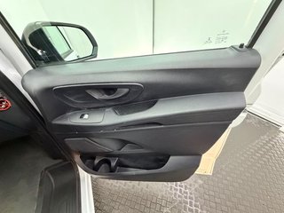Mercedes Vito 111 e-VITO 85KW (116cv). FURGON LARGO 41kw/h
