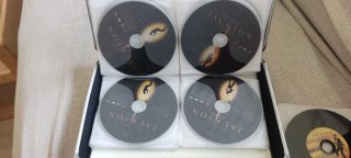 Michael Jackson Colección 33 DVDs + 2 CDs Maletín