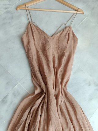 Vestido largo Zara beige