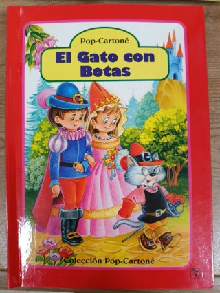 Colección Pop-Cartoné – Estuche con 4 cuentos