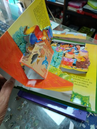 Colección Pop-Cartoné – Estuche con 4 cuentos