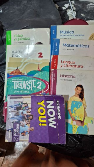 LIBROS DE TEXTO
