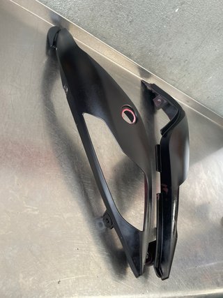 Embellecedores Intermitentes Traseros Benelli 502
