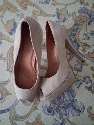 Zapatos tacón Fórmula Joven Talla 40