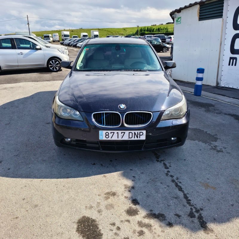 BMW Serie 5 2004 - foto 1