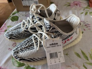 Adidas Yeezy Boost 350 V2 Zebra Talla 38