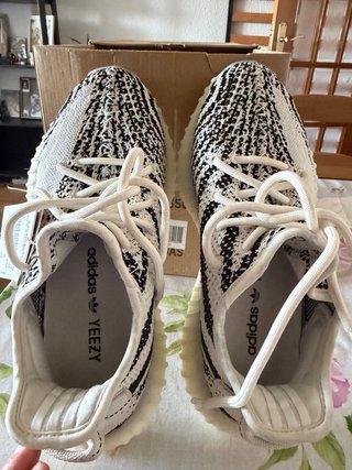 Adidas Yeezy Boost 350 V2 Zebra Talla 38