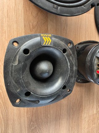 Altavoces vías Separadas