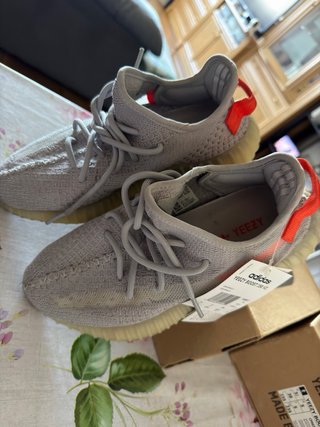 Adidas Yeezy Boost 350 V2 Beige/Negro
