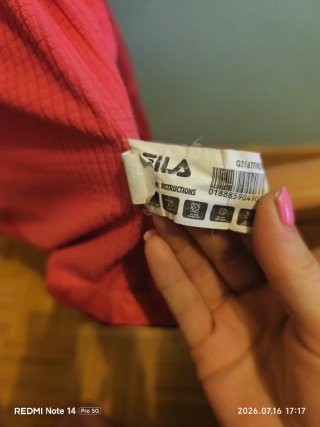 Chaqueta Fila Rosa y Negra
