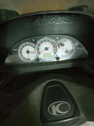 Kymco 500 Maxi Scooter Negra