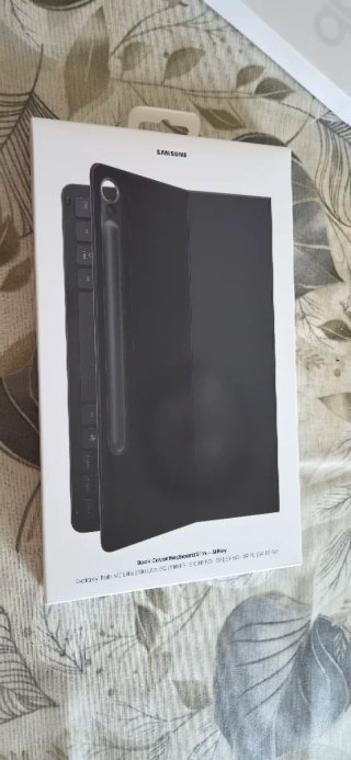 Samsung Galaxy Tab S10 FE 5G 256/12 GB+ Book cover