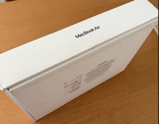 MacBook Air 15 M3 16GB/256GB