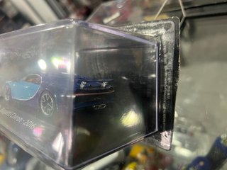 Bugatti Chiron 2016 miniatura 1/43
