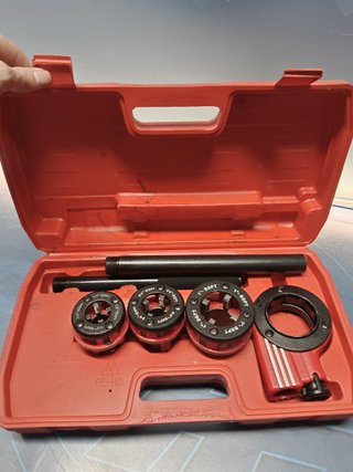 SALKI 5001700 - Set de terraja 1/2"-3/4"-1" , En su maletin