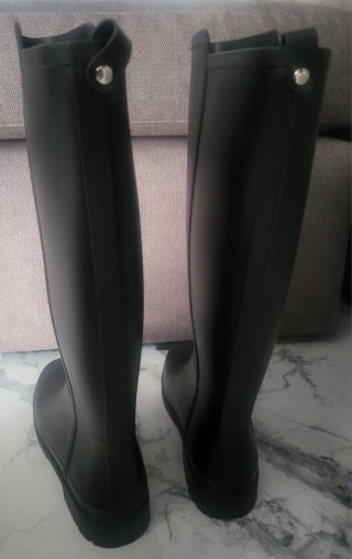 Botas de agua negras altas