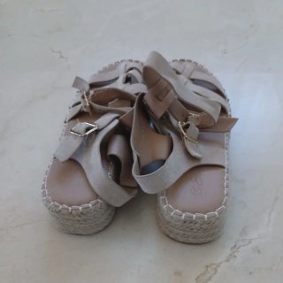 Sandalias Beige Talla 38