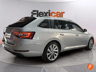 Skoda Superb Combi 2.0 TDI 140KW (190cv) DSG L&K