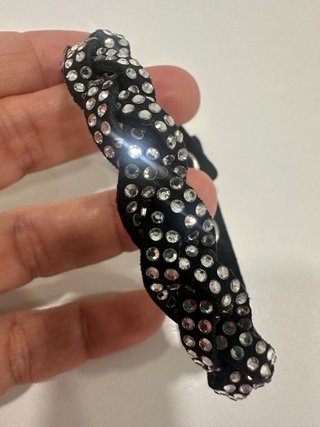 Pulsera trenzada Swarovski negra y plateada