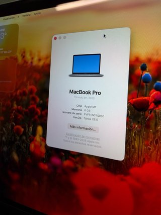 MacBook Pro M1 13" + Paquete Adobe/Office