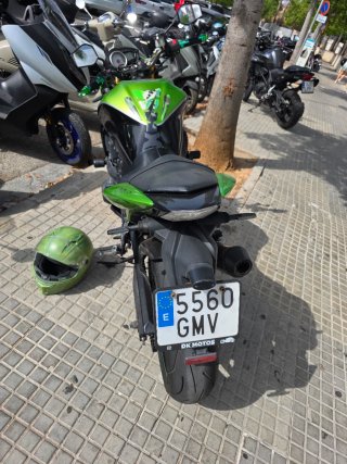 Kawasaki Z750 2008 Verde y Negra