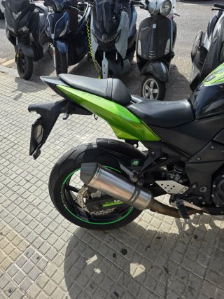 Kawasaki Z750 2008 Verde y Negra