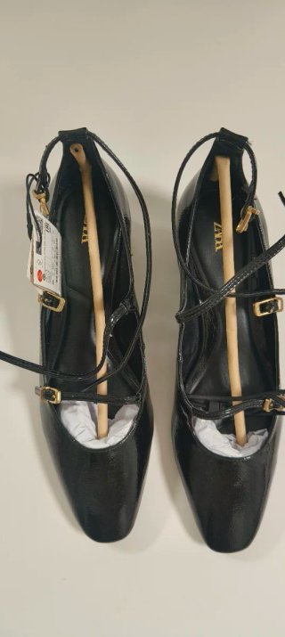 Zapatos Mary Jane charol Zara Talla 39