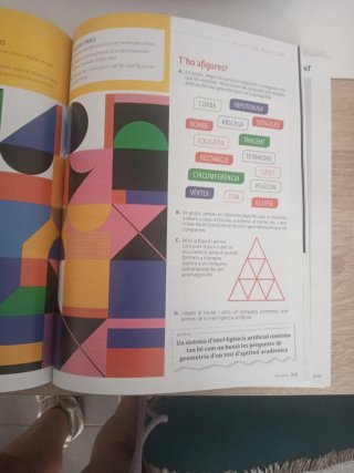 A punt. Curs de català. Llibre de l'alumne, 6