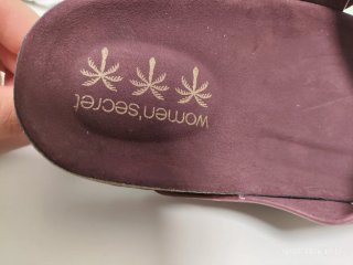 Sandalias cruzadas