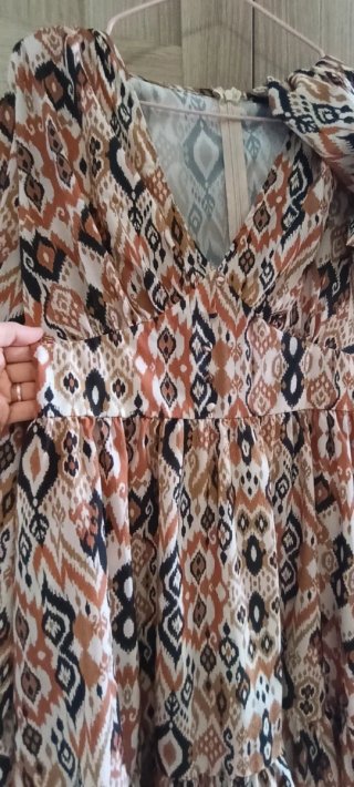 Vestido estampado mangas abullonadas