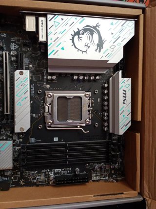 MSI B650 Gaming Plus WiFi Placa Base