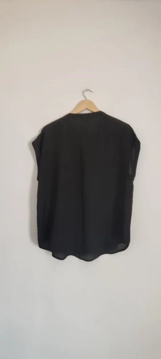 Blusa negra con cremallera Talla XL
