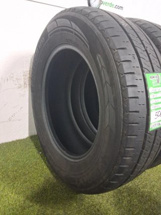 215 65 16C 109/107T KUMHO PORTRAN KC53