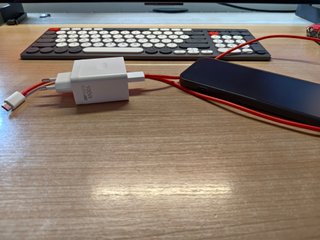OnePlus 15 16/512GB Negro EU + Cargador + Fundas