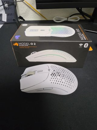 Mouse da Gaming Glorious Model O 2 Wireless Bianco