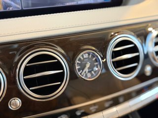 Mercedes Maybach S560