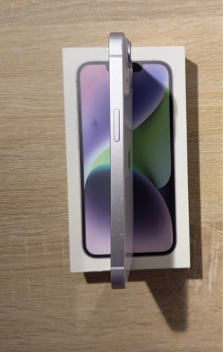 iPhone 14