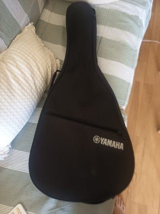 Guitarra Electroacústica Yamaha APXT2 Negra