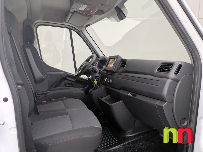 Renault Master 2022, foto 13