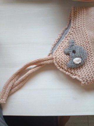 Gorro de niña tejido con elefante para 1-3 años