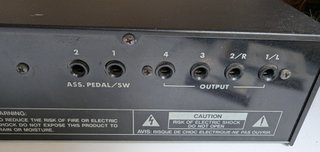 Korg M1R - Sintetizador M1 de rack/sobremesa