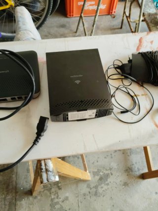 Lote televisión y wifi