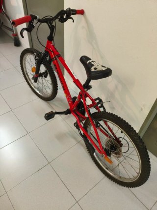 Bicicleta BMX Btwin 20