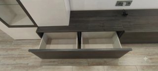 Mueble TV con vitrina y estantería